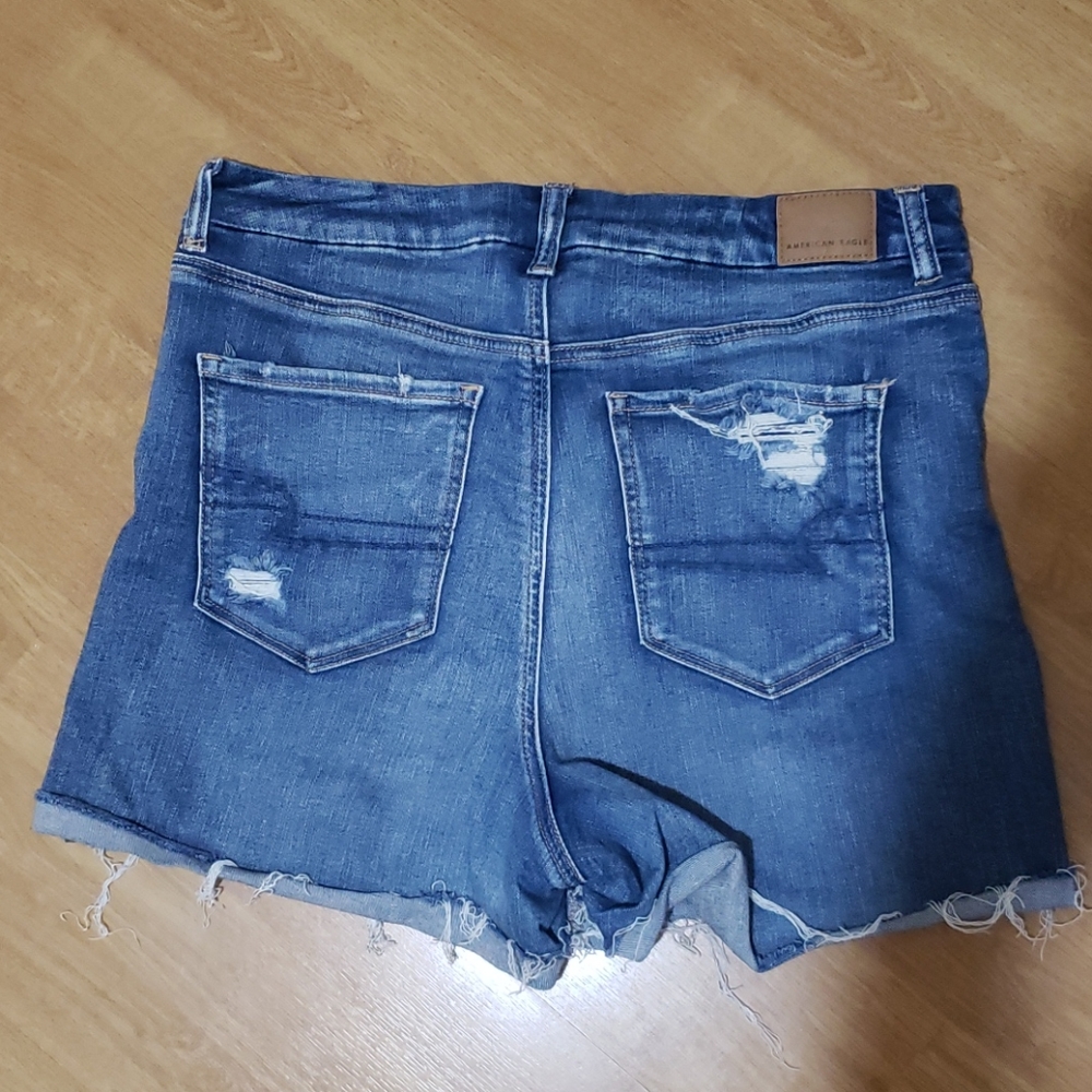 HIGH-WAIST SHORTS - Picture 2 of 2